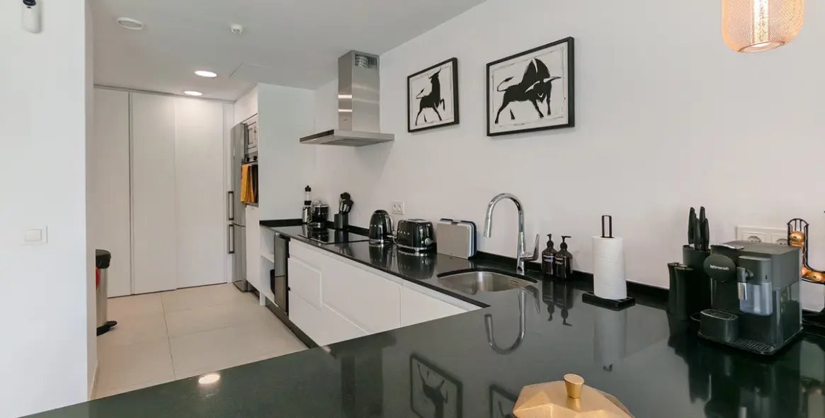 Продажа  отдельно стоящей виллы в Estepona 7