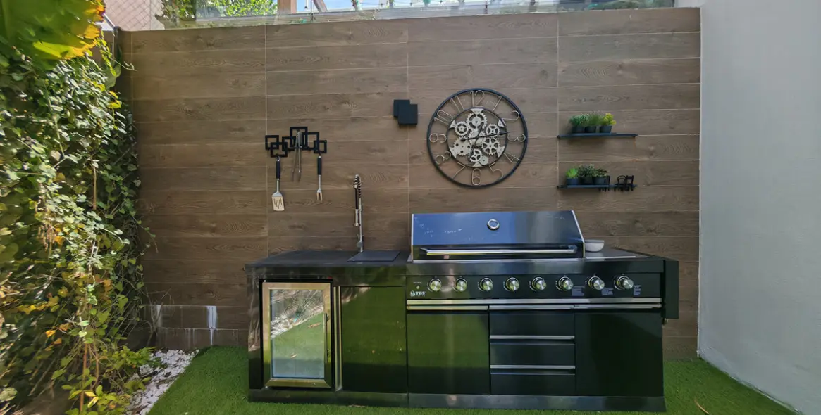 Продажа  отдельно стоящей виллы в Estepona 12