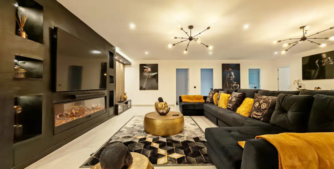 Продажа  отдельно стоящей виллы в Estepona 13