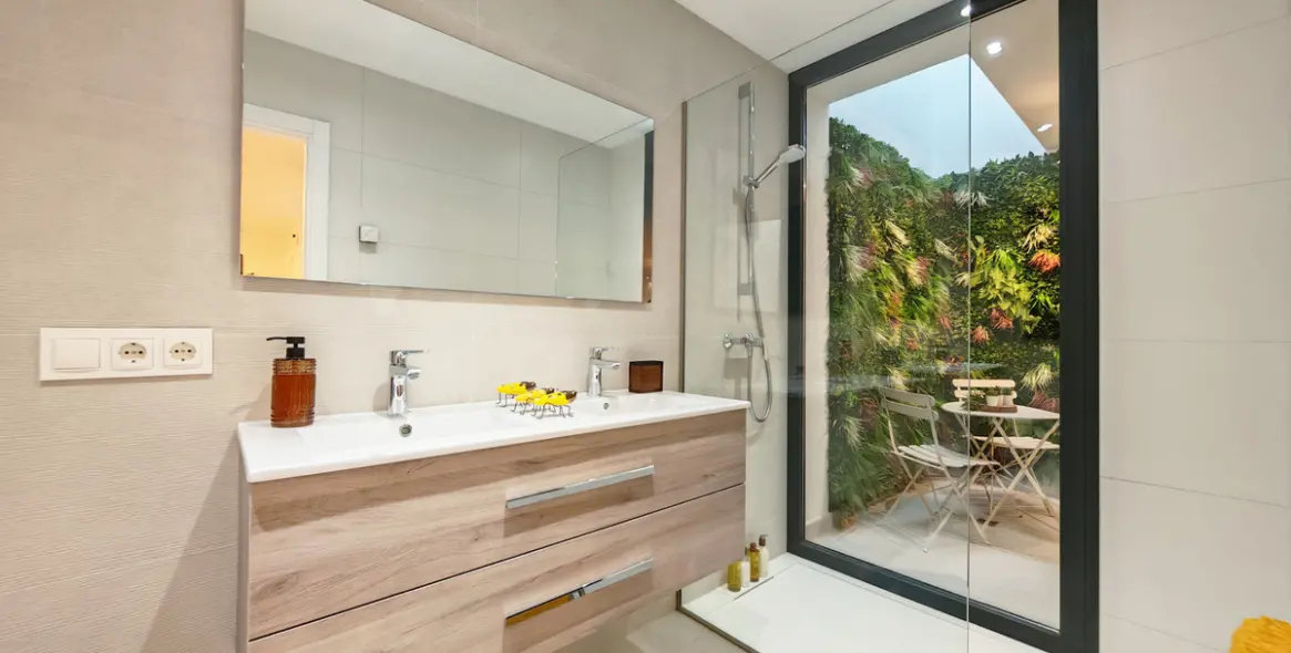 Продажа  отдельно стоящей виллы в Estepona 48