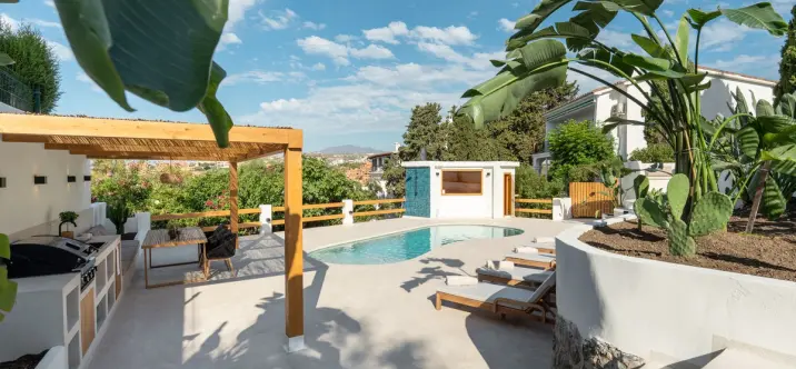 Продажа  отдельно стоящей виллы в Guadalmina Alta 2