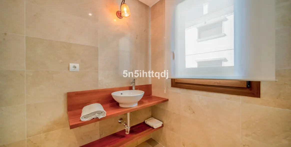 Продажа  отдельно стоящей виллы в Benahavís 24