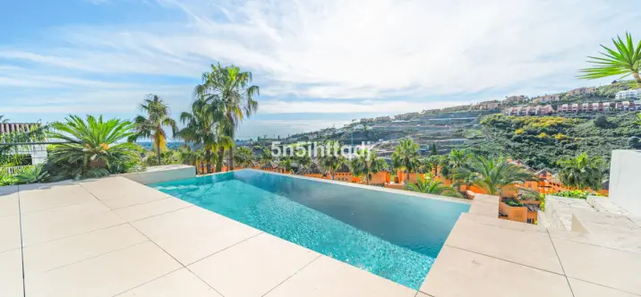 Venta de villa independiente en Benahavís 1