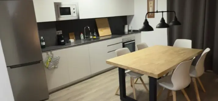 Short-term rent of penthouse in Estepona 3