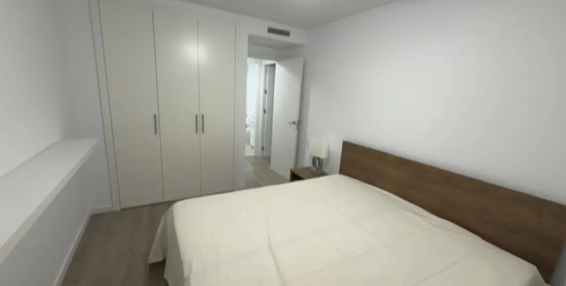 Short-term rent of penthouse in Estepona 9