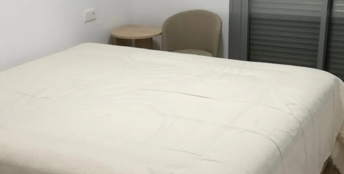 Short-term rent of penthouse in Estepona 10