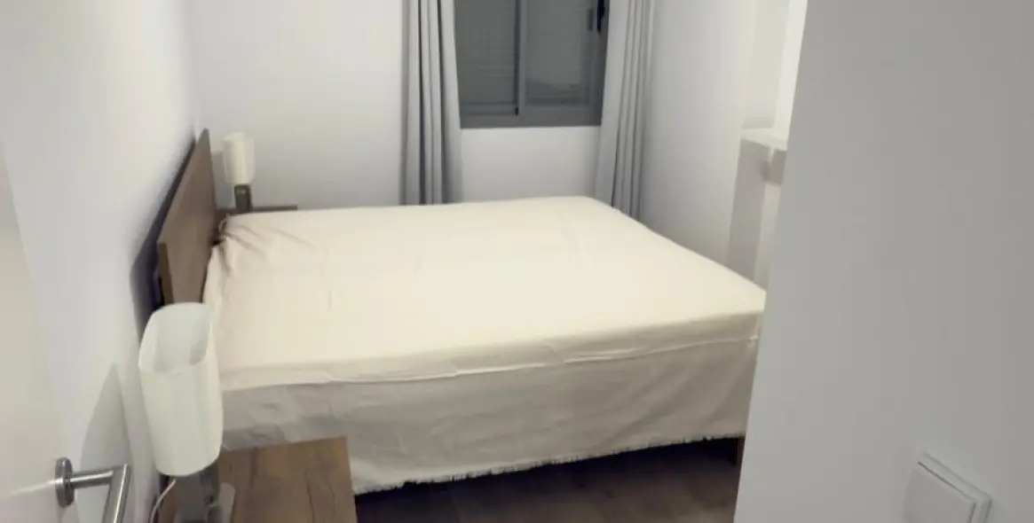 Short-term rent of penthouse in Estepona 11