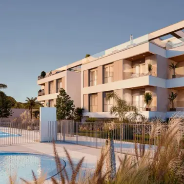 Short-term rent of middle floor apartment in Elviria