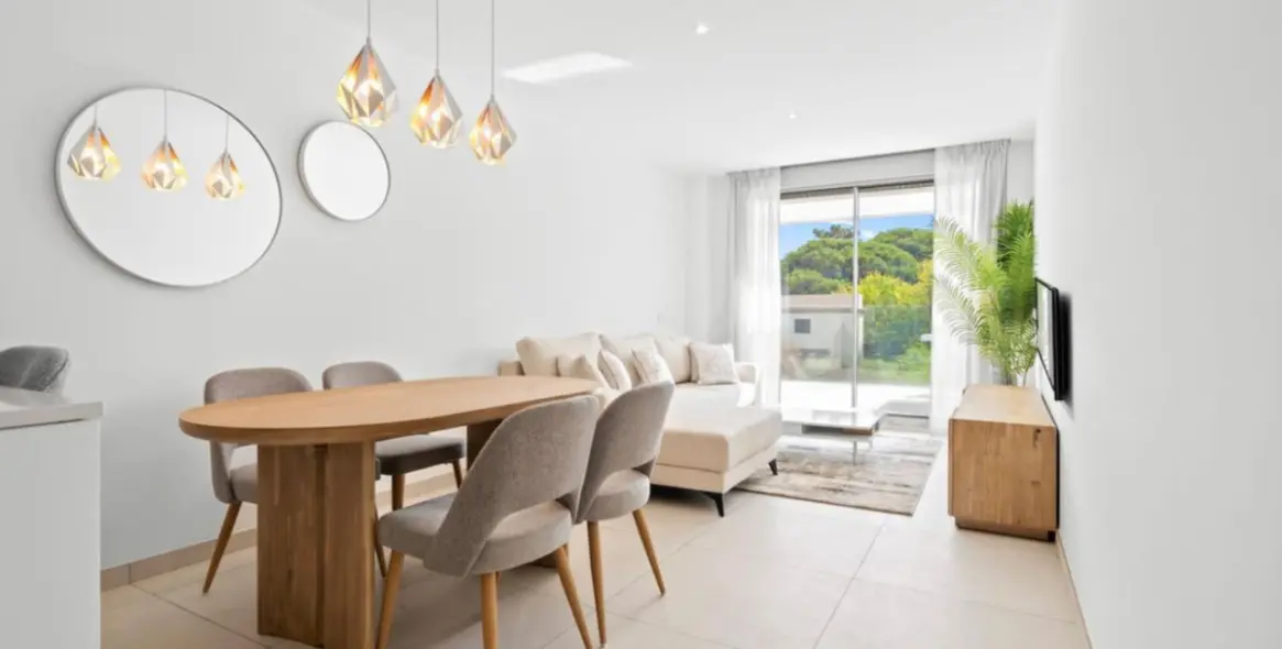 Short-term rent of middle floor apartment in Elviria 9