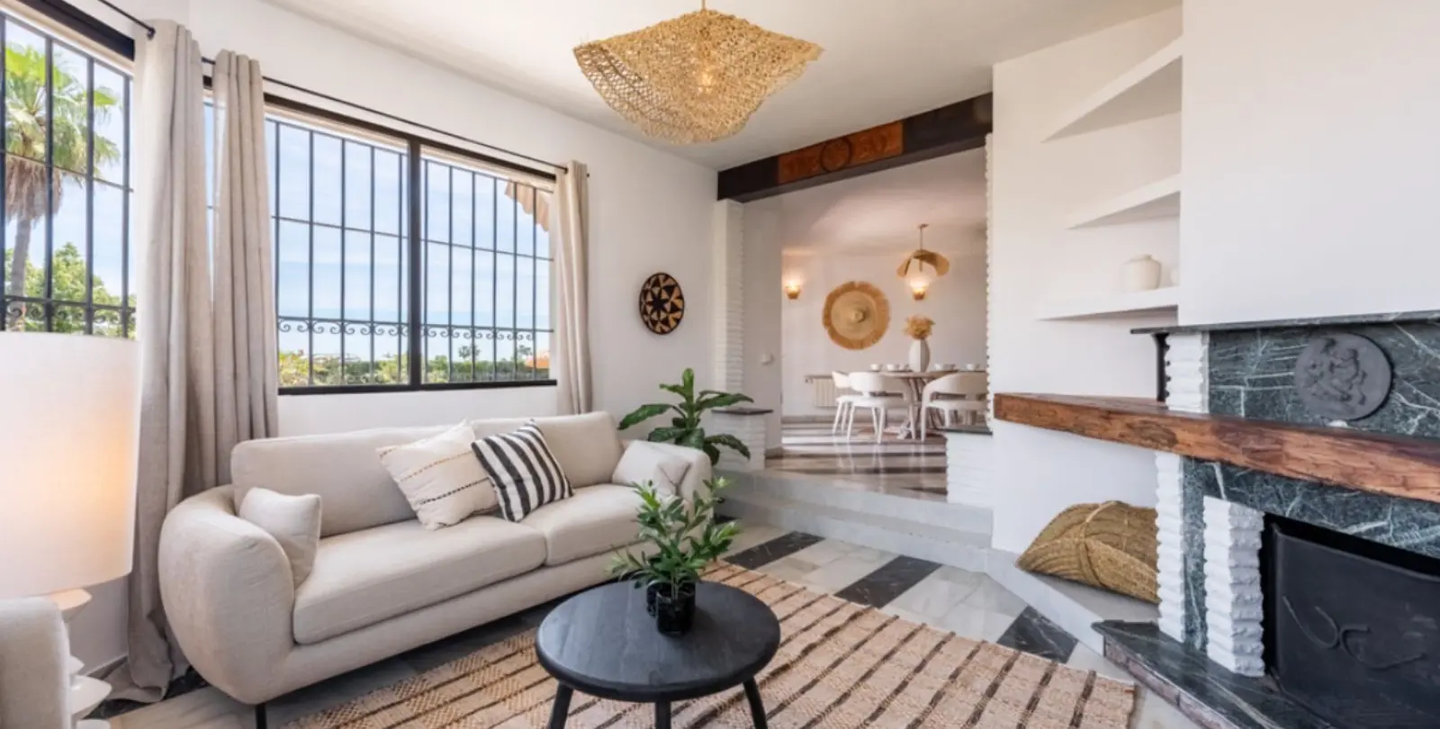 Long-term rent of detached villa in Estepona 4