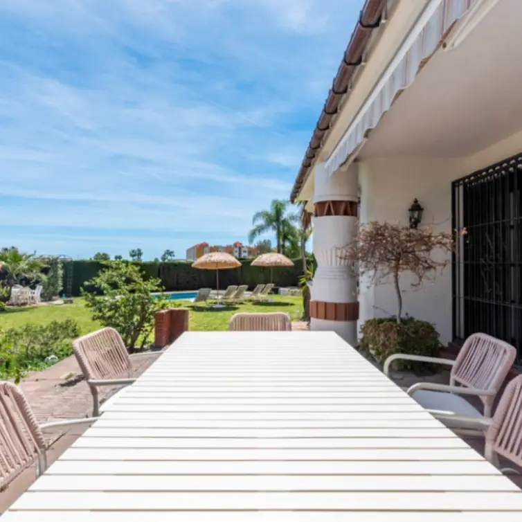 Краткосрочная аренда  отдельно стоящей виллы в Estepona