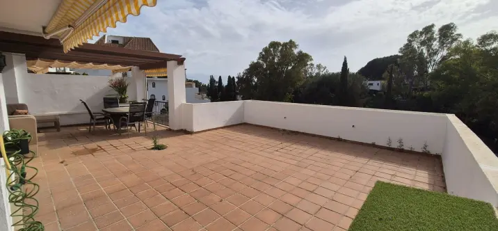 Long-term rent of middle floor apartment in Nagüeles 0