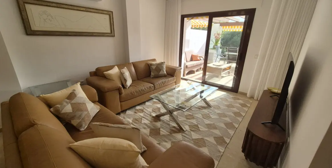 Long-term rent of middle floor apartment in Nagüeles 12