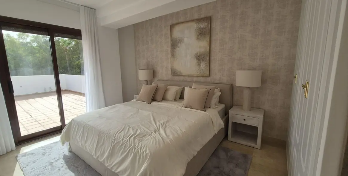 Long-term rent of middle floor apartment in Nagüeles 22