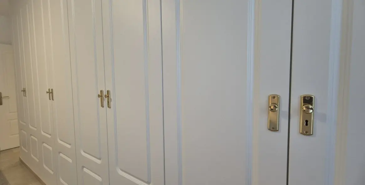 Long-term rent of middle floor apartment in Nagüeles 78