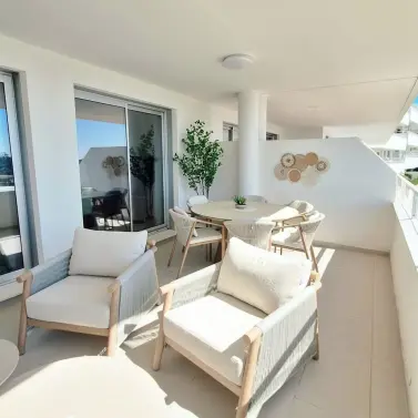 Alquiler a largo plazo de apartamento en planta baja en Estepona