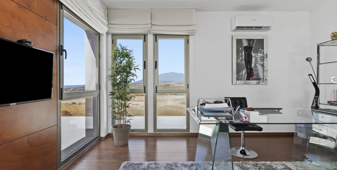 Long-term rent of townhouse in Benahavís 15