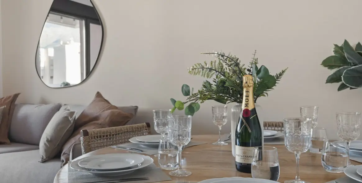 Продажа апартаментов на среднем этаже в Estepona 2