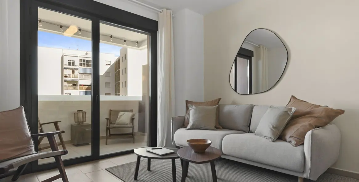 Продажа апартаментов на среднем этаже в Estepona 5