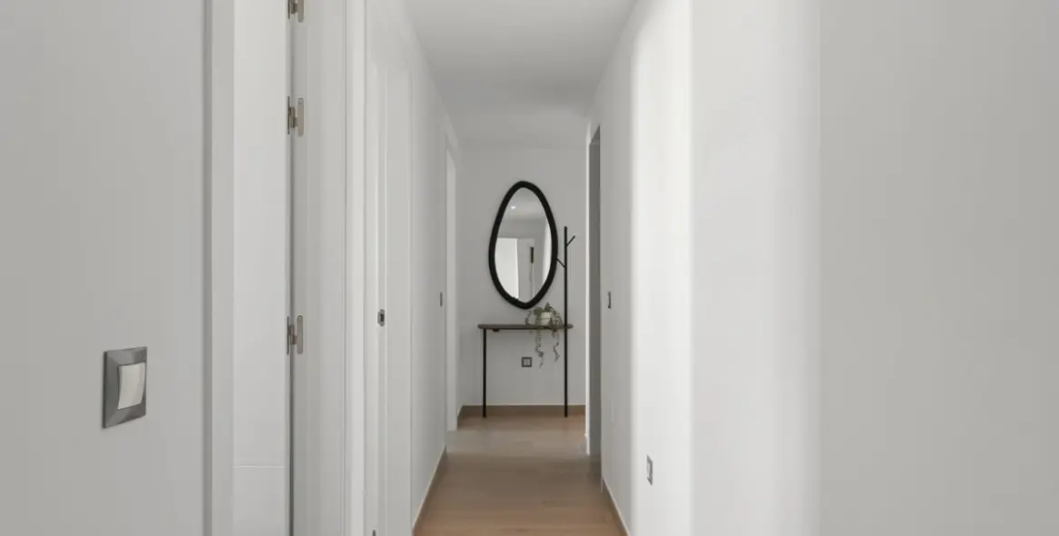 Продажа апартаментов на среднем этаже в Estepona 8