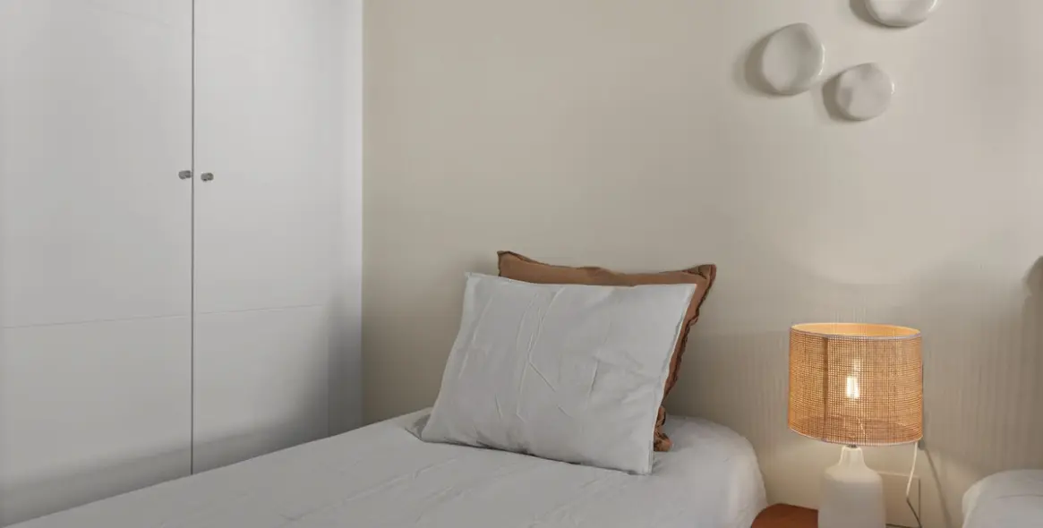 Продажа апартаментов на среднем этаже в Estepona 15