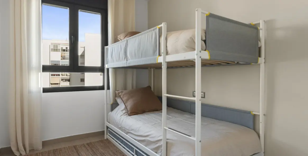 Продажа апартаментов на среднем этаже в Estepona 19