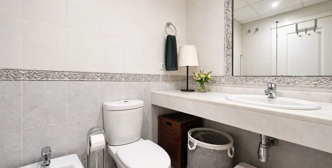 Продажа апартаментов на среднем этаже в Hacienda del Sol 15