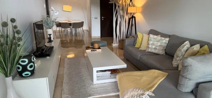 Продажа апартаментов на первом этаже в La Mairena 2