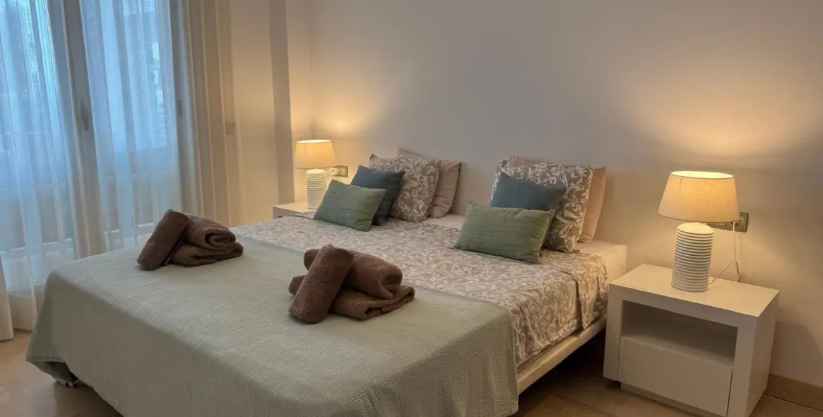 Продажа апартаментов на первом этаже в La Mairena 8