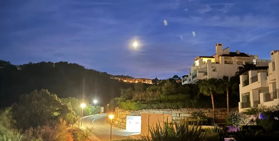 Продажа апартаментов на первом этаже в La Mairena 31