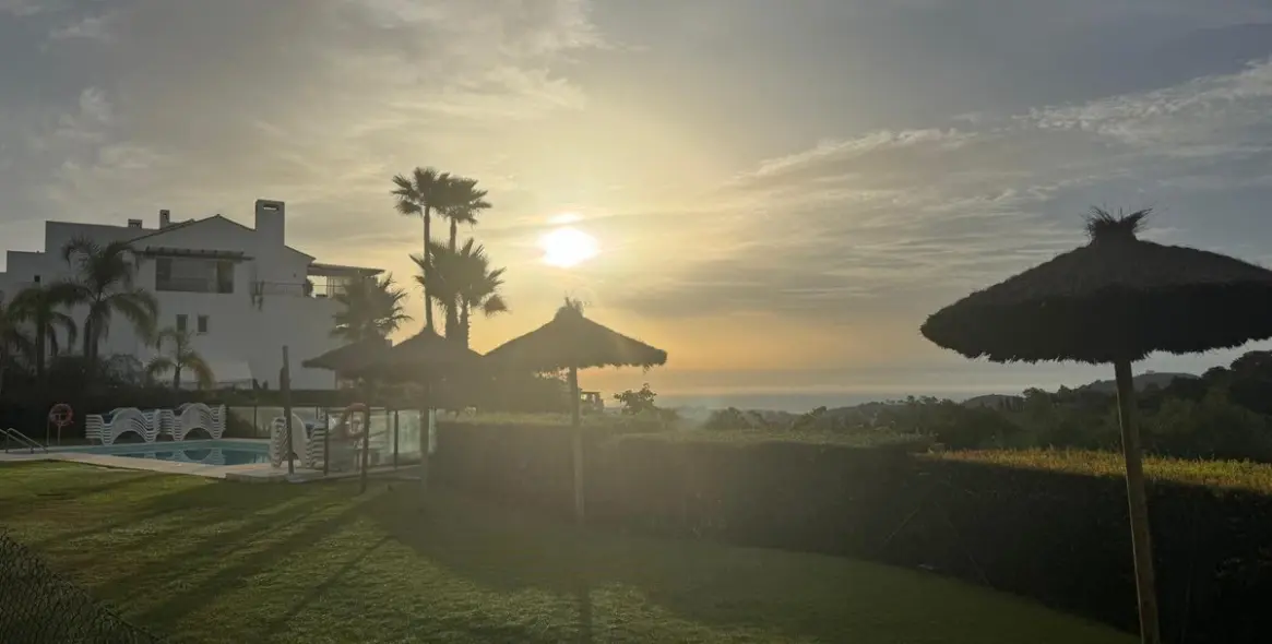 Продажа апартаментов на первом этаже в La Mairena 35