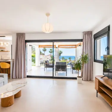 Продажа  отдельно стоящей виллы в La Capellania