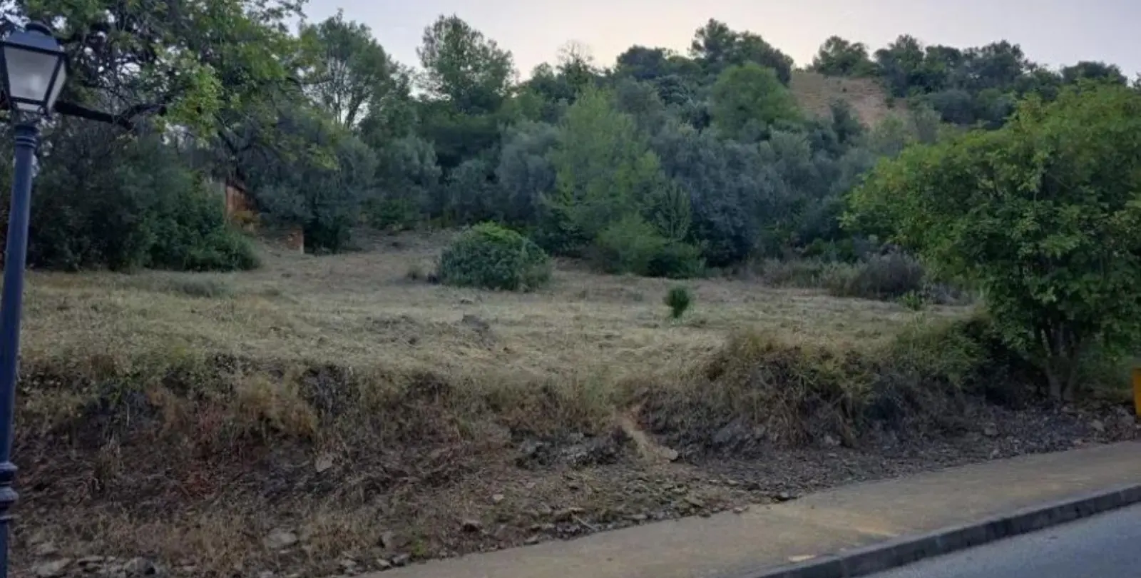 Sale of residential plot in Marbella 2