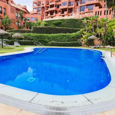 Sale of ground floor apartment in Calahonda