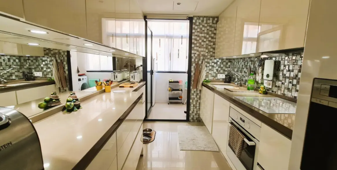 Sale of ground floor apartment in Calahonda 7