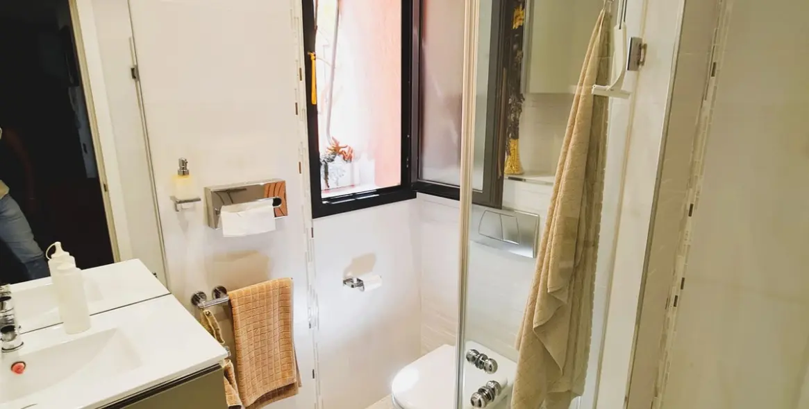 Sale of ground floor apartment in Calahonda 14