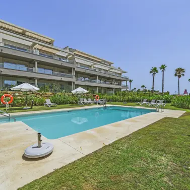Sale of middle floor apartment in La Cala Golf