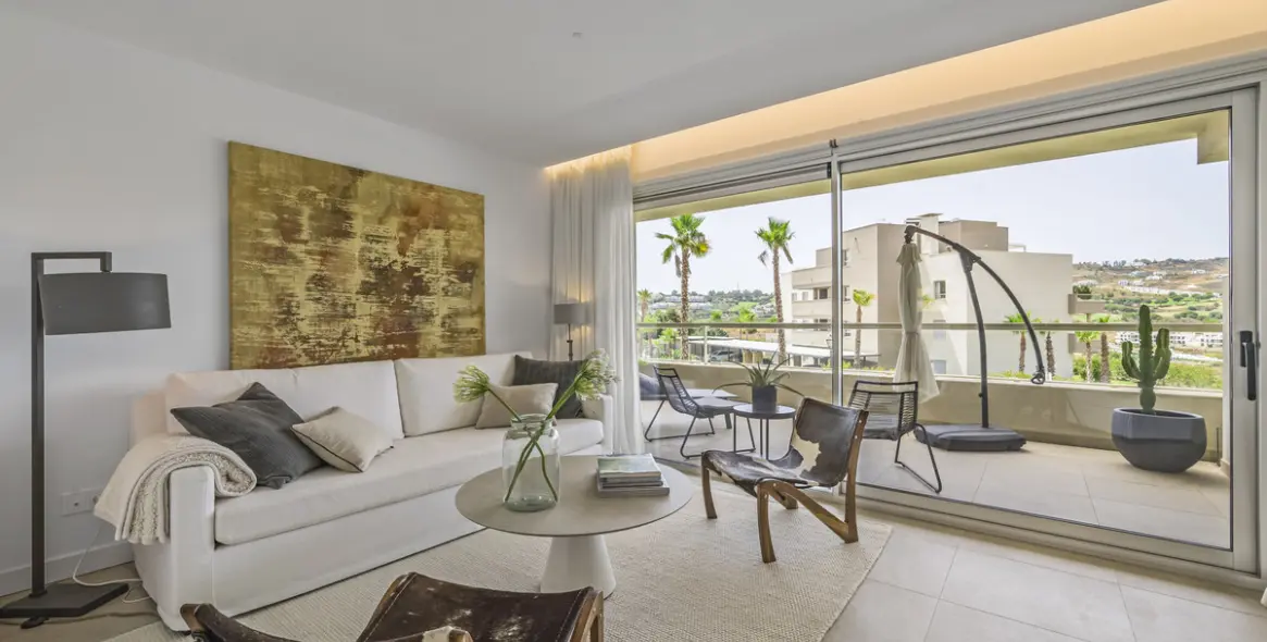 Sale of middle floor apartment in La Cala Golf 4