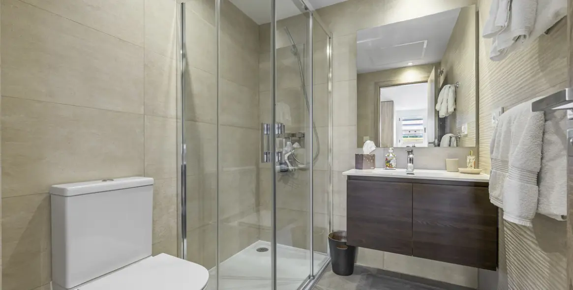 Sale of middle floor apartment in La Cala Golf 11