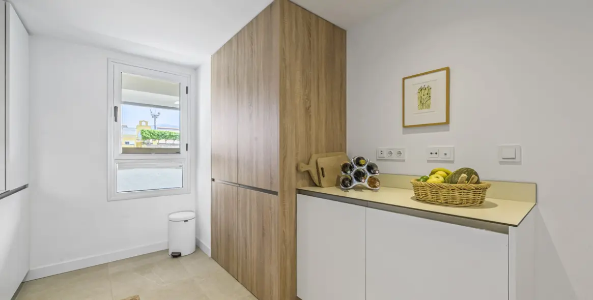 Sale of middle floor apartment in La Cala Golf 14