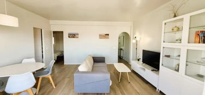 Venta de apartamento en planta media en Marbella 3