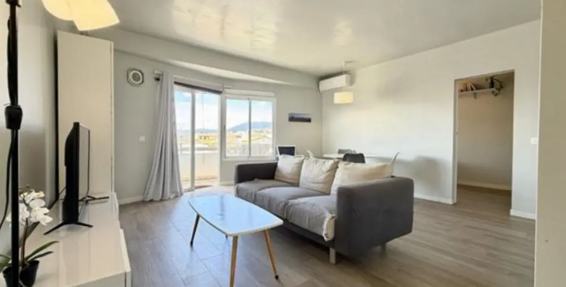 Продажа апартаментов на среднем этаже в Marbella 7