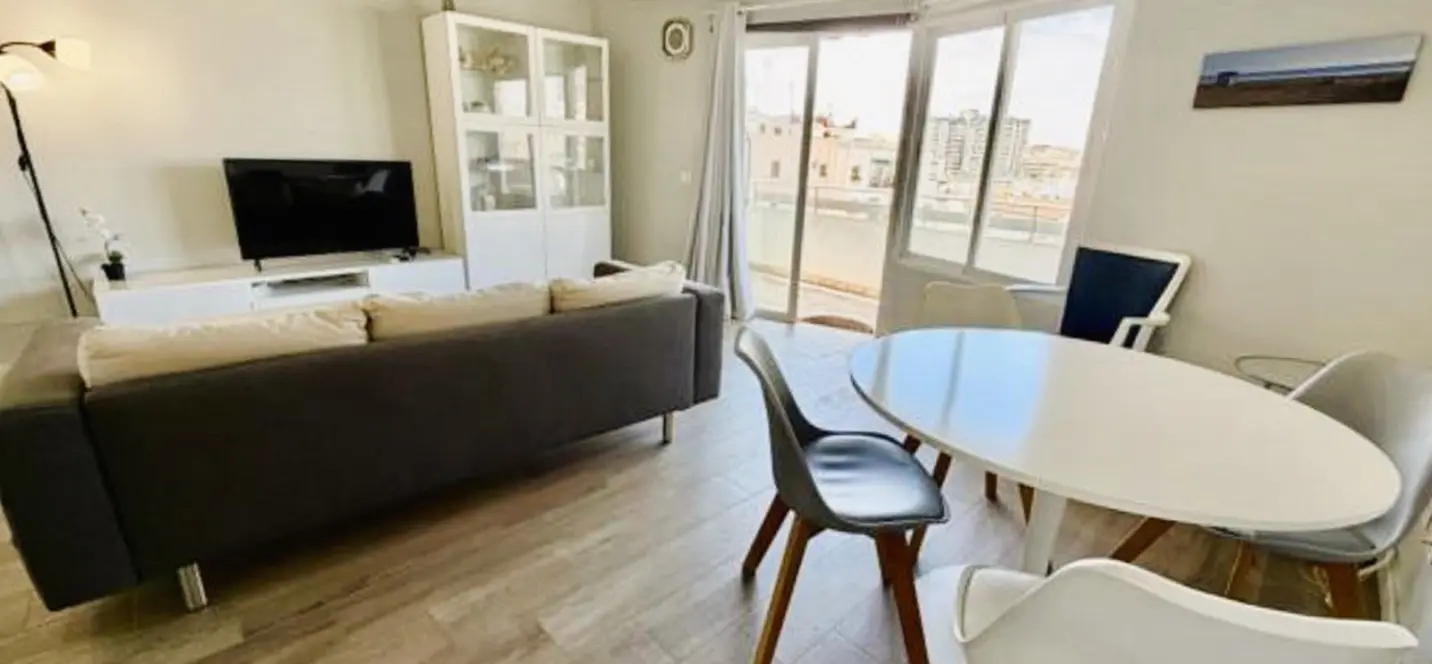 Sale of middle floor apartment in Marbella 4