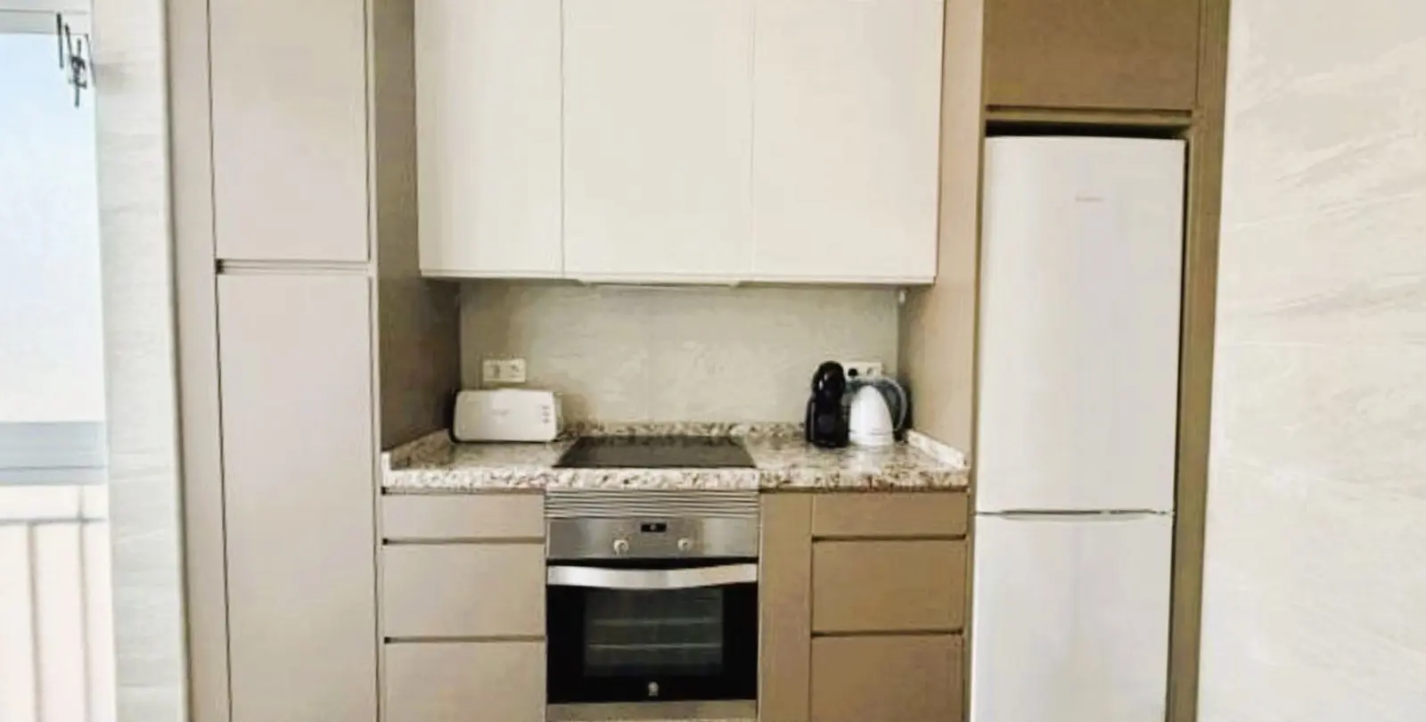 Venta de apartamento en planta media en Marbella 11