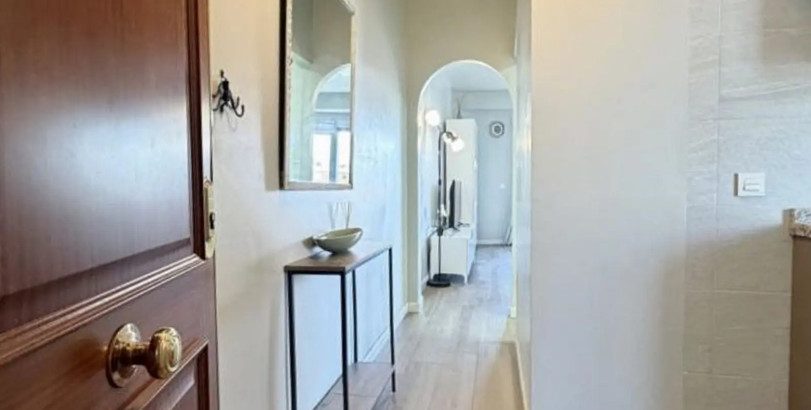 Venta de apartamento en planta media en Marbella 28