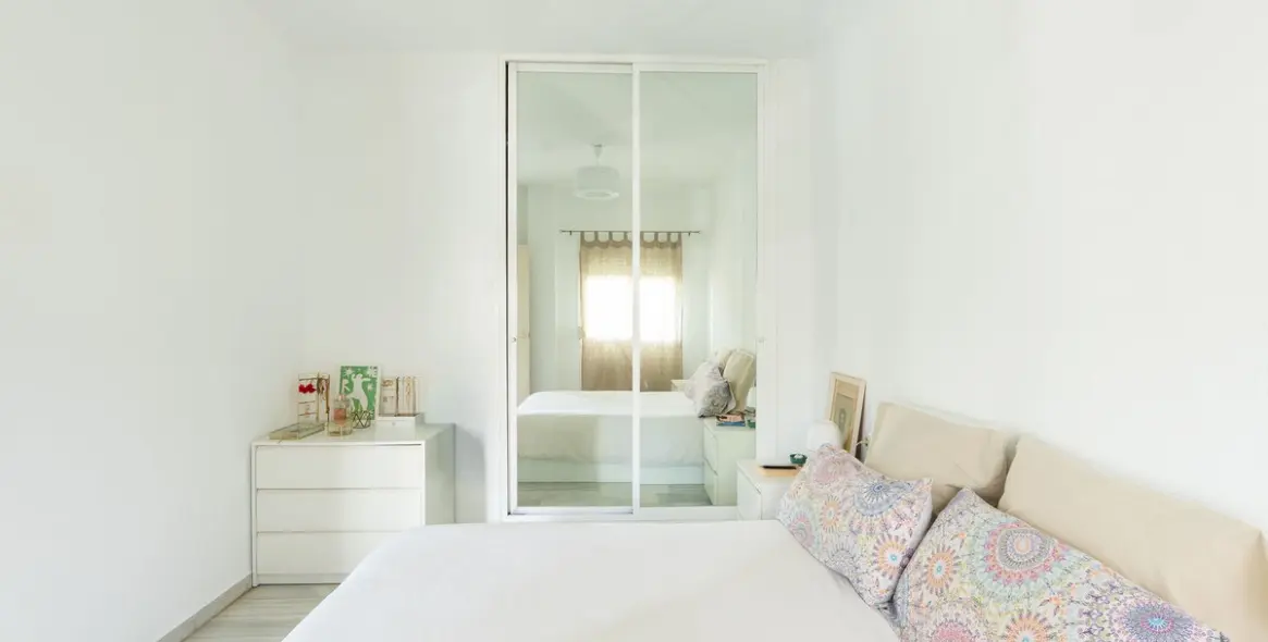 Venta de apartamento en planta media en Marbella 4