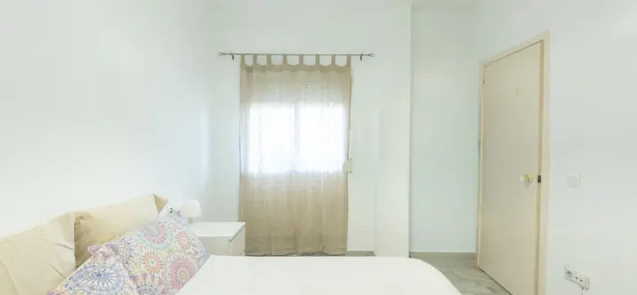 Venta de apartamento en planta media en Marbella 4