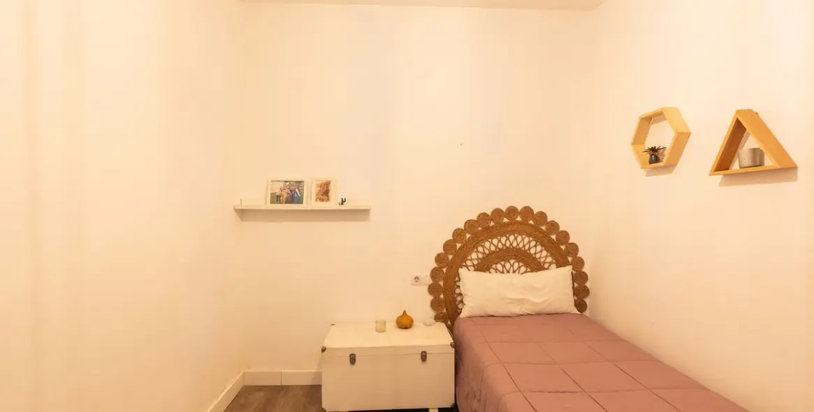 Venta de apartamento en planta media en Marbella 10