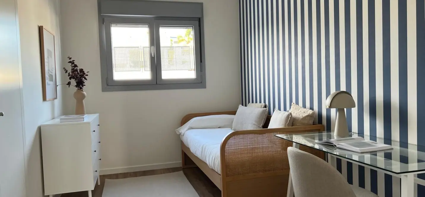 Venta de apartamento en planta media en Valle Romano 3