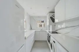 Image 7 thumb